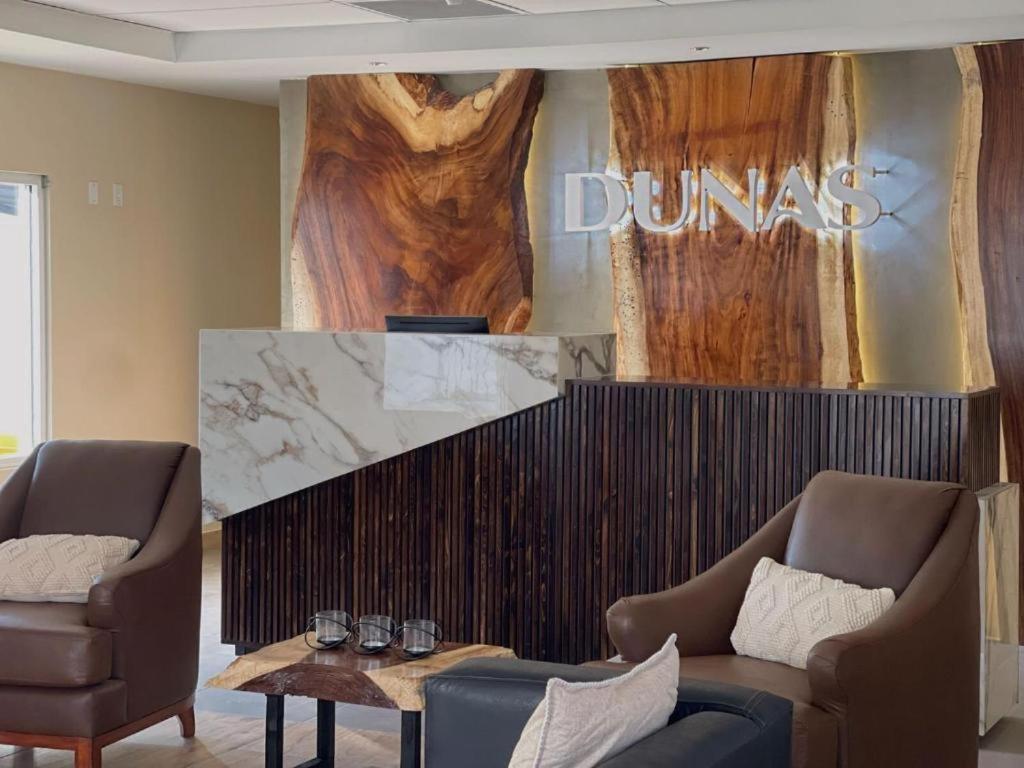 Hotel Dunas Near Consulate ซิวดัด ฮัวเรซ ภายนอก รูปภาพ